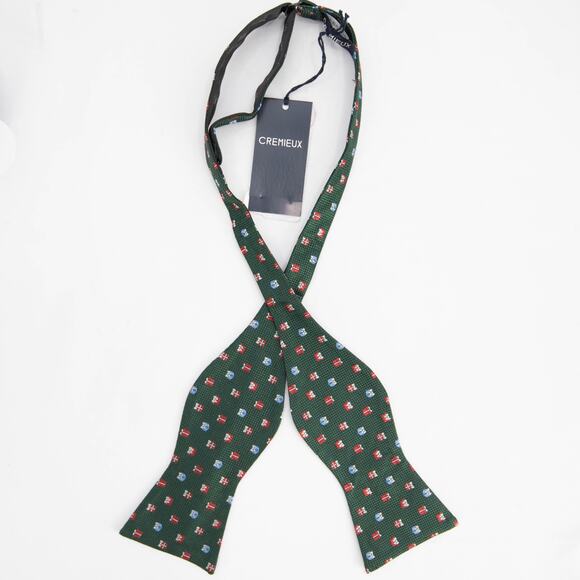 Daniel Cremieux Green Christmas Presents 100% Silk Self Tie Bow Tie Bowtie - Picture 4 of 7